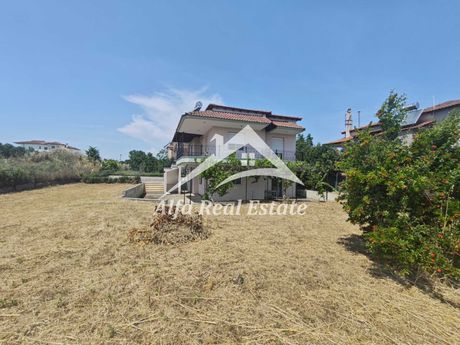 Detached home 200 sqm for sale