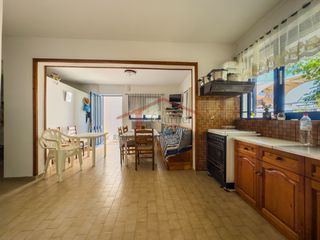 Συγκρότημα διαμερισμάτων 273 τ.μ. προς πώληση, Ερεσός Λέσβου-thumb-9