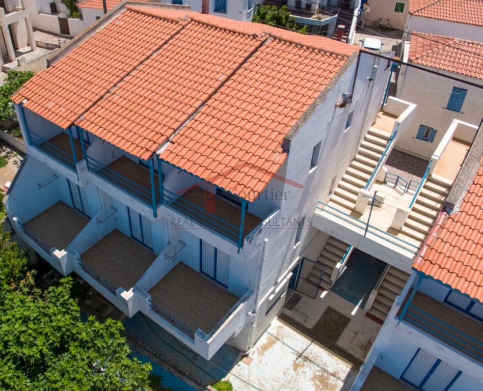 Συγκρότημα διαμερισμάτων 273 τ.μ. προς πώληση, Ερεσός Λέσβου