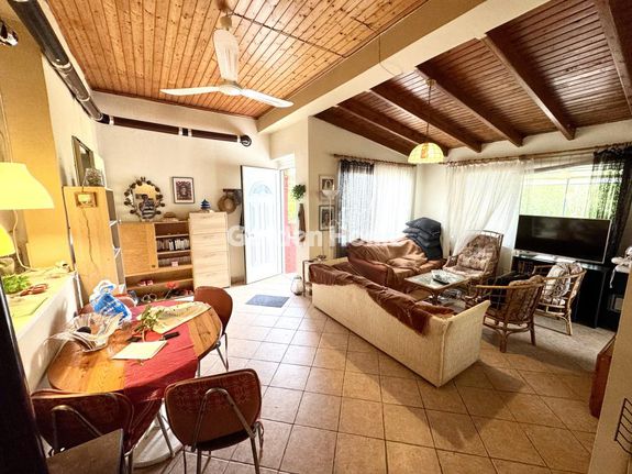 Apartment 98 sqm for sale, Athens - East, Nea Makri