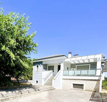 Μονοκατοικία 375 τ.μ. προς πώληση