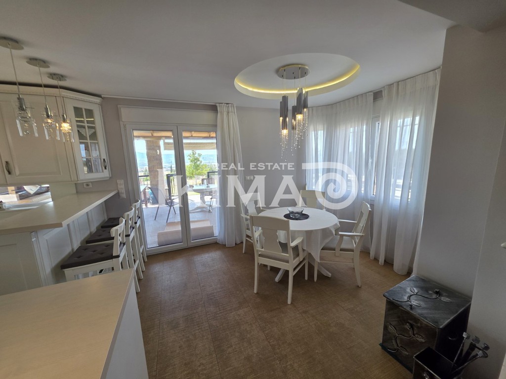 Μονοκατοικία 220 τ.μ. προς ενοικίαση, Τριάδιο