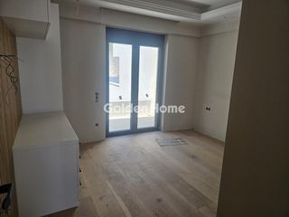 Κτίριο 830 τ.μ. για πώληση, Πειραιάς, Μικρολίμανο-thumb-6