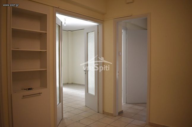 Apartment 80 sqm for rent, Ioannina Prefecture, Ioannina