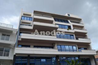 Επιχειρηματικό κτίριο 2.050 τ.μ. για ενοικίαση