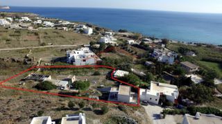 Οικόπεδο 3.300 τ.μ. για πώληση
