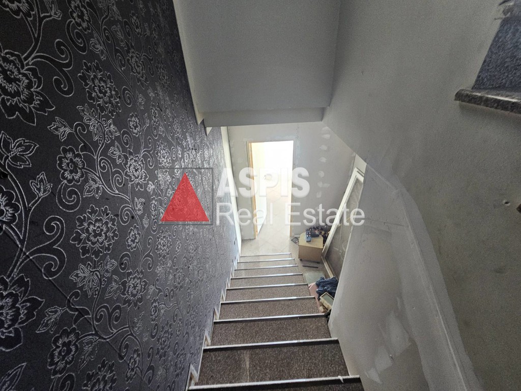 Επιχειρηματικό κτίριο 130 τ.μ. πρός ενοικίαση, Αττική - Υπόλοιπο, Πολυδένδρι