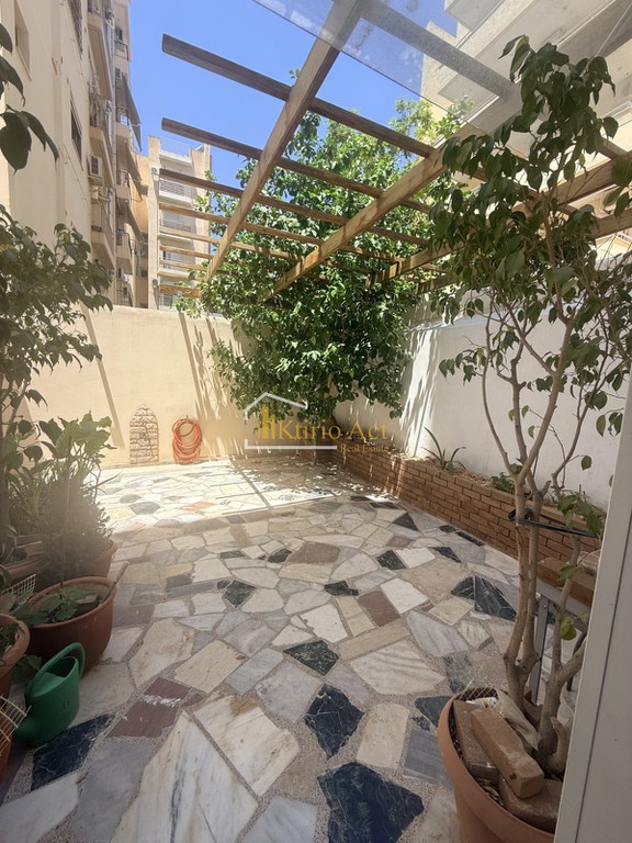 Επιχειρηματικό κτίριο 1.210 τ.μ. προς πώληση, Κέντρο Νέου Κόσμου
