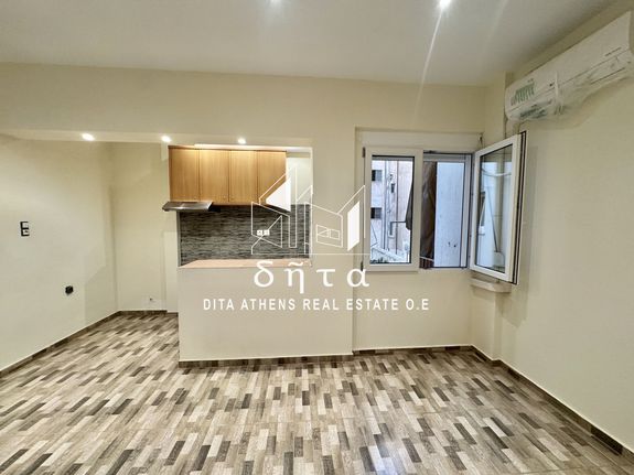 Apartment 50 sqm for rent, Athens - Center, Attiki
