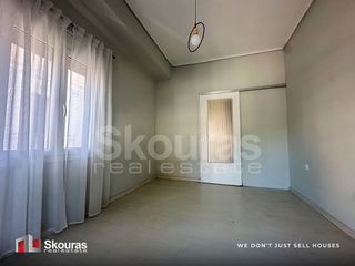 Γραφείο 28,50 τ.μ. για ενοικίαση, Μεσσηνία, Καλαμάτα-thumb-2