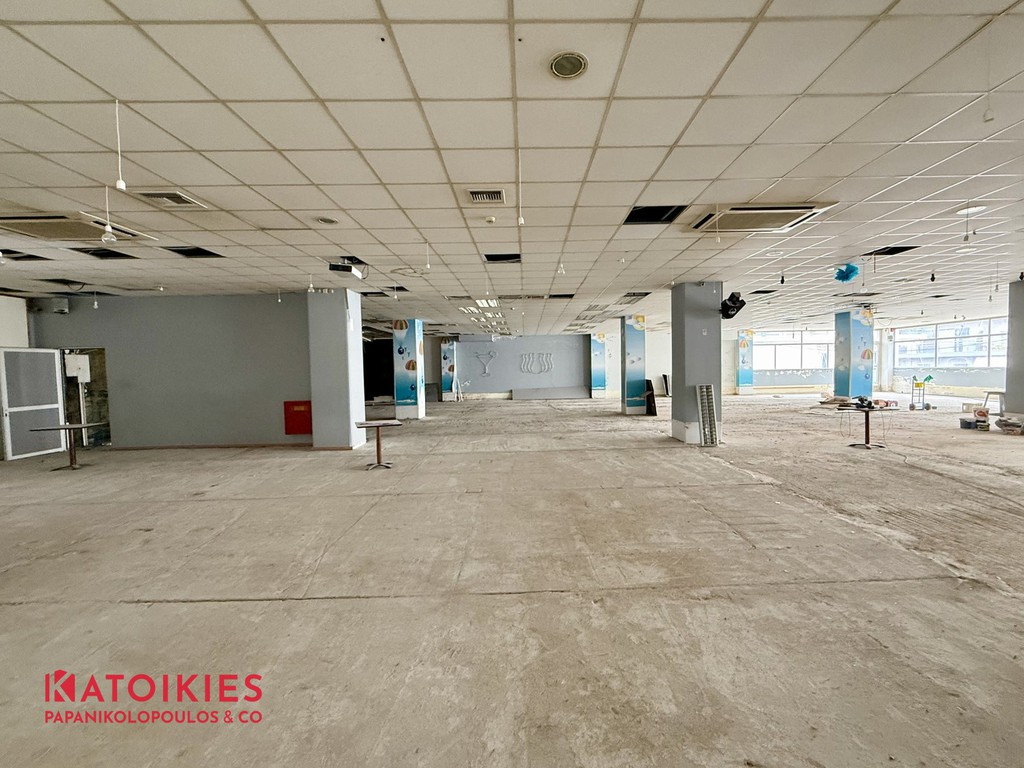 Κατάστημα 870 τ.μ. πρός ενοικίαση, Μεσσηνία, Καλαμάτα