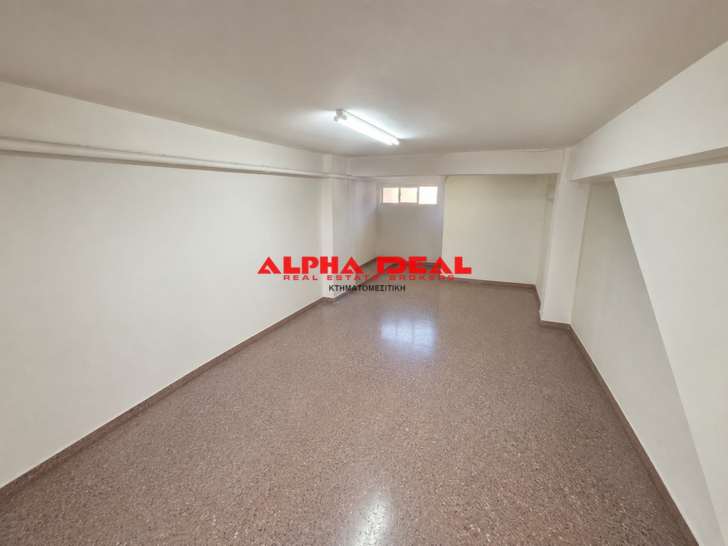 Αποθήκη 70 τ.μ. για πώληση, Πειραιάς, Ταμπούρια