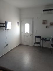 Studio / γκαρσονιέρα 30 τ.μ. για ενοικίαση, Κυκλάδες, Σαντορίνη-thumb-1