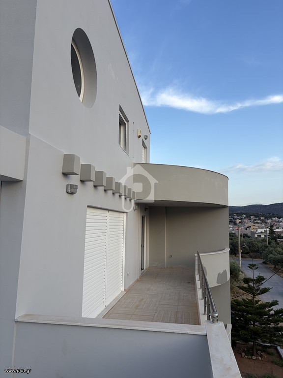 Μεζονέτα 130 τ.μ. προς ενοικίαση, Νησιά Αργοσαρωνικού, Σαλαμίνα