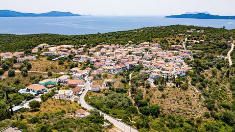 Οικόπεδο 820 τ.μ. πρός πώληση