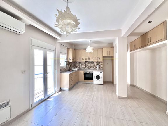 Studio 44 sqm for rent, Thessaloniki - Center, Ippokratio