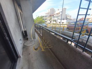 Διαμέρισμα 97 τ.μ. για πώληση, Πειραιάς, Καστέλλα-thumb-9