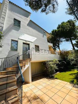 Maisonette 126 sqm for rent