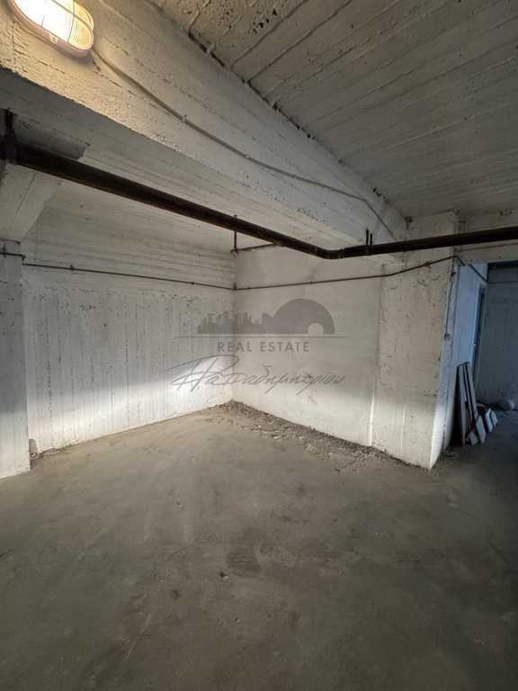 Parking 10 τ.μ. προς ενοικίαση, Μαγνησία, Βόλος