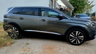 Peugeot 5008 2020 7 SEATS PANORAMA AUTOMATIC