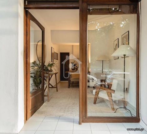 Office 20 sqm for rent, Athens - Center, Mets - Kalimarmaro