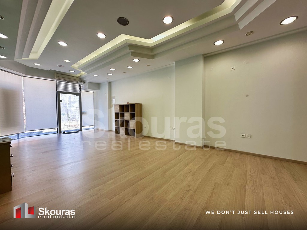 Store 53 sqm for rent, Messinia, Messini