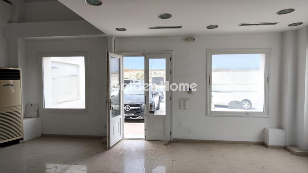 Κατάστημα 370 τ.μ. προς ενοικίαση, Θήρα