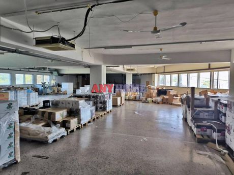 Επιχειρηματικό κτίριο 2.163 τ.μ. προς πώληση