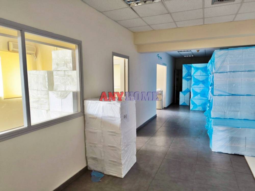 Επιχειρηματικό κτίριο 2.163 τ.μ. προς πώληση, Γαλήνη Ωραιοκάστρου