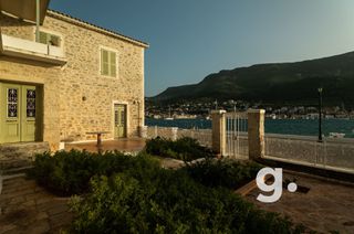 Μονοκατοικία 215 τ.μ. για πώληση