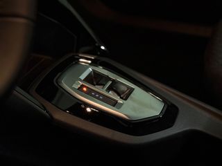 Peugeot 2008 2026 Hybrid-thumb-4