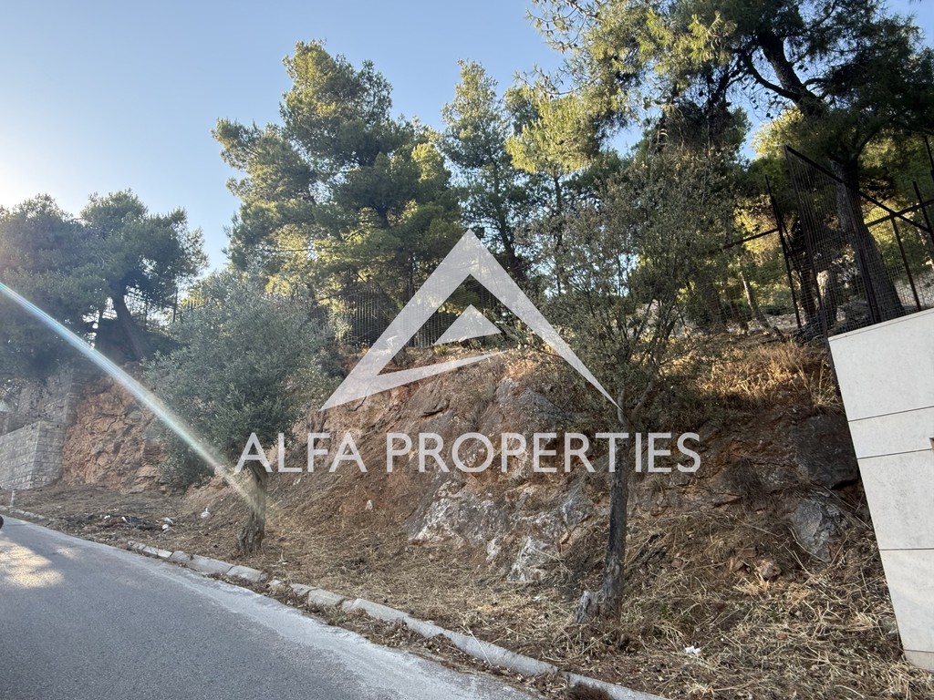 Οικόπεδο 1.500 τ.μ. πρός πώληση, Αθήνα - Βόρεια Προάστια, Κηφισιά
