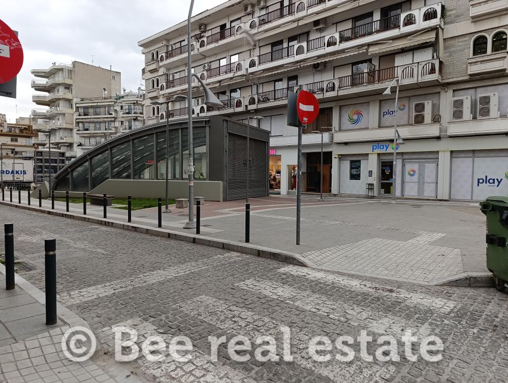 Κατάστημα 80 τ.μ. πρός ενοικίαση, Θεσσαλονίκη - Περιφ/Κοί Δήμοι, Καλαμαριά