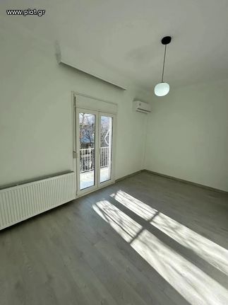Studio 67 sqm for rent, Thessaloniki - Center, Charilaou