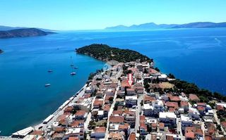 Συγκρότημα διαμερισμάτων 307 τ.μ. πρός πώληση, Αργολίδα, Ερμιόνη-thumb-1