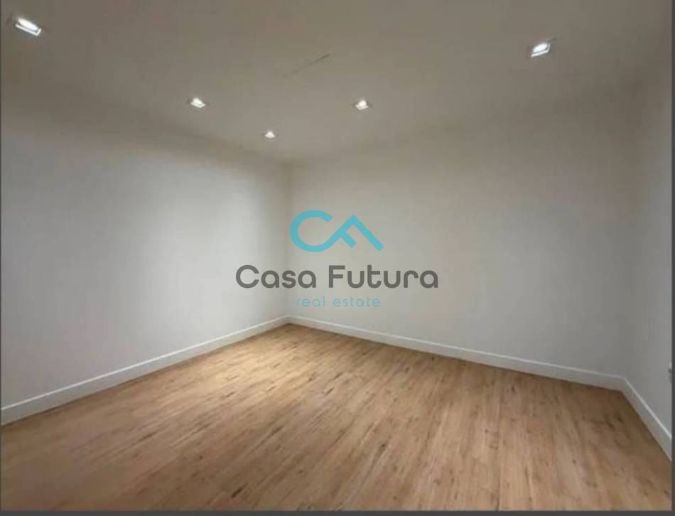 Κατάστημα 100 τ.μ. προς ενοικίαση, Κολωνάκι