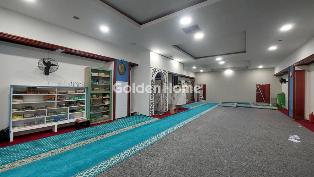 Επιχειρηματικό κτίριο 840 τ.μ. προς πώληση, Πλατεία Κουμουνδούρου