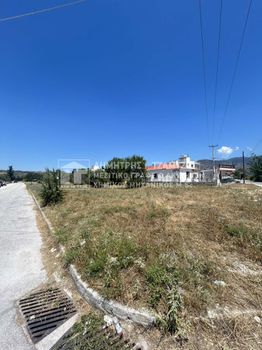 Οικόπεδο 800 τ.μ. πρός πώληση