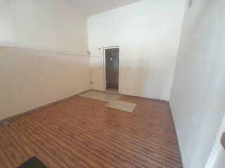Κατάστημα 44 τ.μ. για ενοικίαση, Μεσσηνία, Καλαμάτα-thumb-2