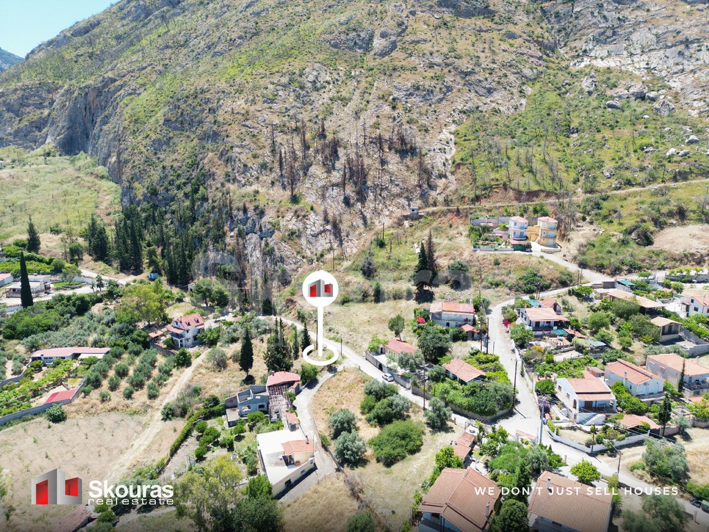 Οικόπεδο 230 τ.μ. προς πώληση, Άνω Λουτρό