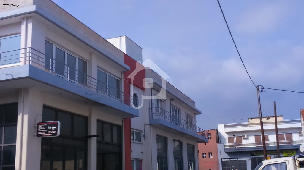 Επιχειρηματικό κτίριο 300 τ.μ. προς ενοικίαση, Νεάπολη Βόλου