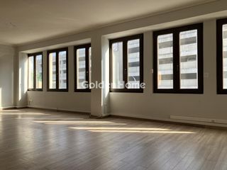 Office 67 sqm for rent