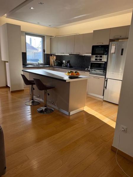 Μονοκατοικία 315 τ.μ. προς ενοικίαση, Αίγλη