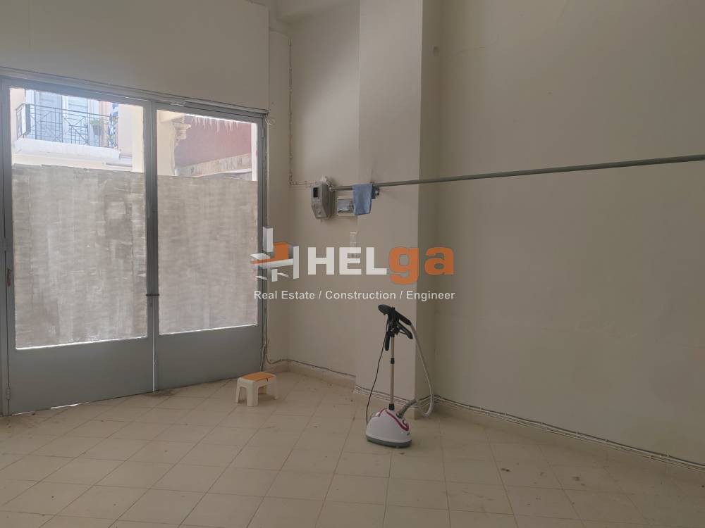 Κατάστημα 100 τ.μ. προς ενοικίαση, Παντοκράτορος