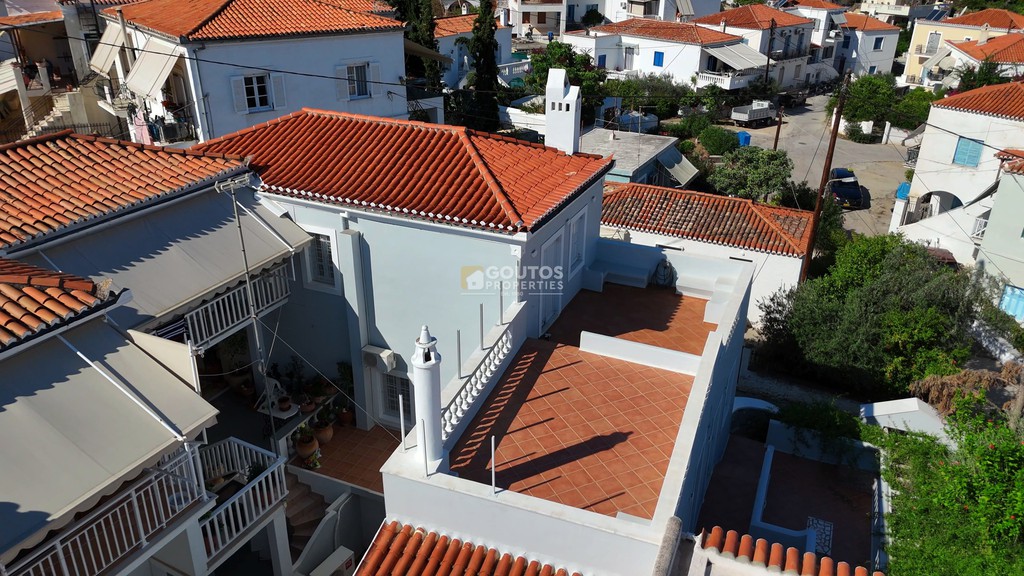 Μονοκατοικία 214,50 τ.μ. προς ενοικίαση, Κέντρο Σπετσών