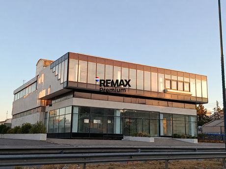 Επιχειρηματικό κτίριο 1.520 τ.μ. προς ενοικίαση