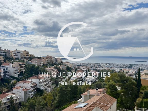 Maisonette 220 sqm for rent, Athens - South, Voula