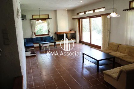 Μονοκατοικία 220 τ.μ. πρός ενοικίαση, Αθήνα - Νότια Προάστια, Βούλα