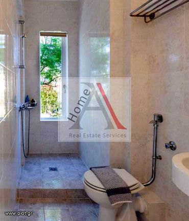 Κτίριο 240 τ.μ. για πώληση, Ν. Κεφαλονιάς, Κεφαλονιά