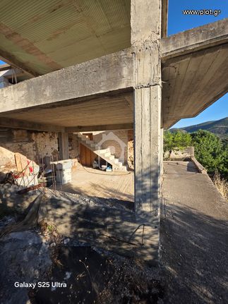 Building 90.000 sqm for sale, Lakonia, Molaoi